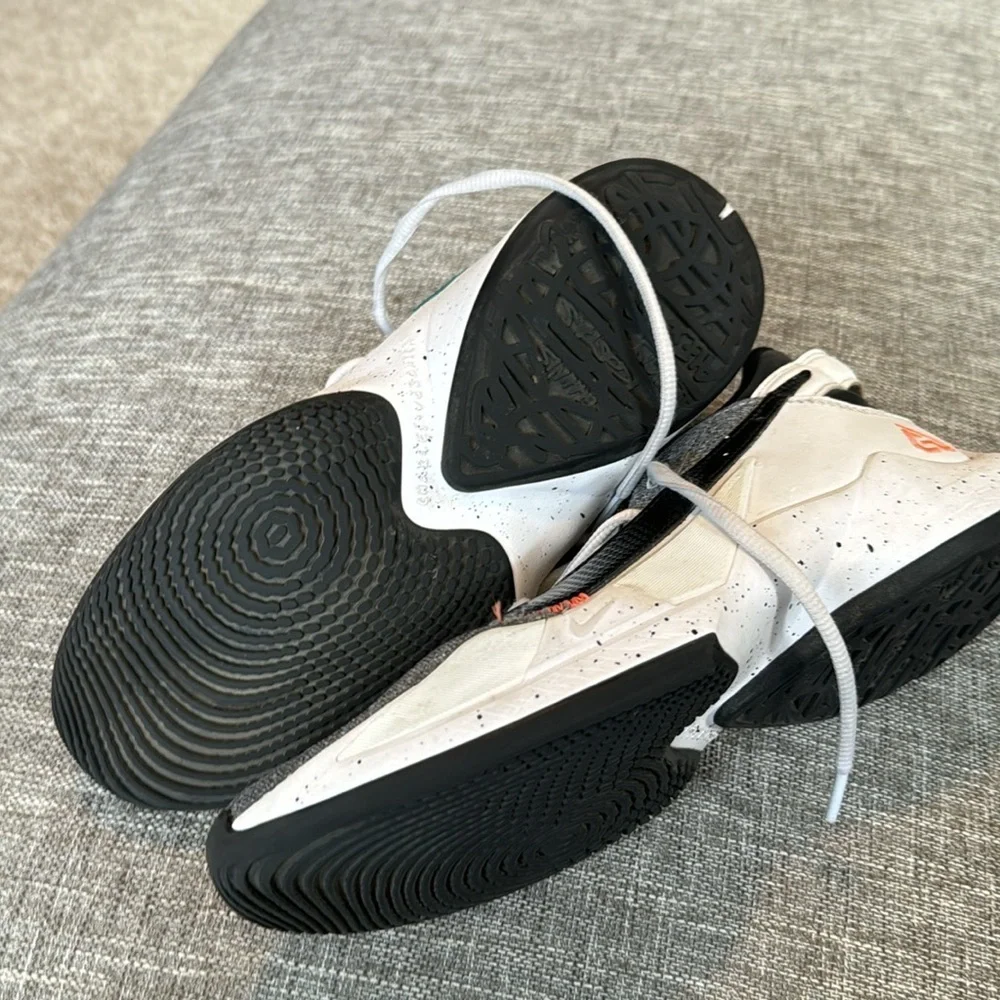 Nike Zoom Freak 2 Giannis Antetokounmpo Denim